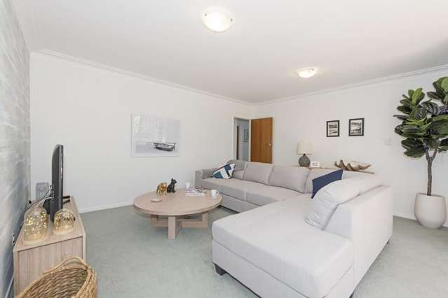 2/1 Rata Road Devonport_4