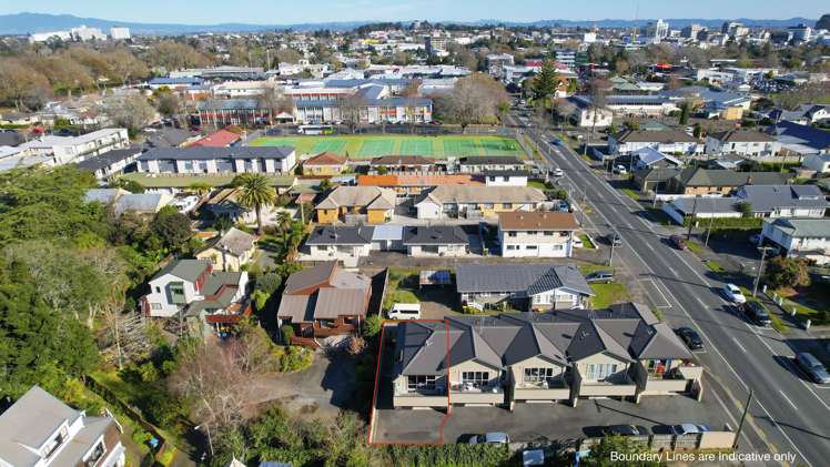 96e Clyde Street Hamilton East_13