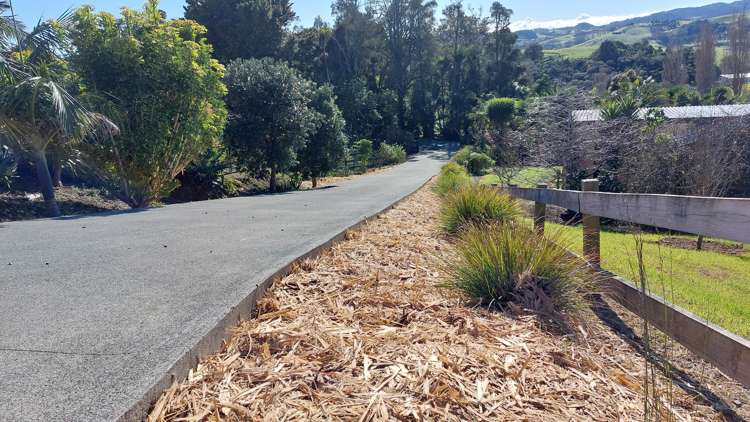 39 Gorge Road Maungaturoto_5