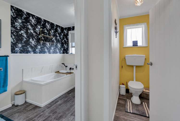 23 Clifton Drive Waitara_13