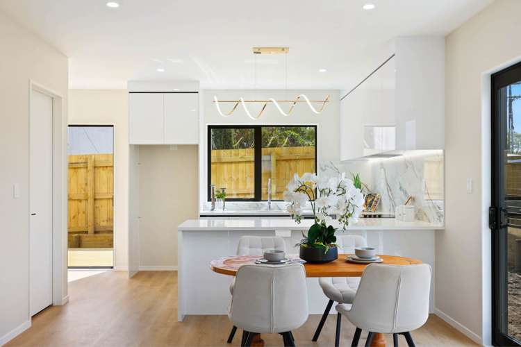 Lots 1-5/63 Commissariat Road_5