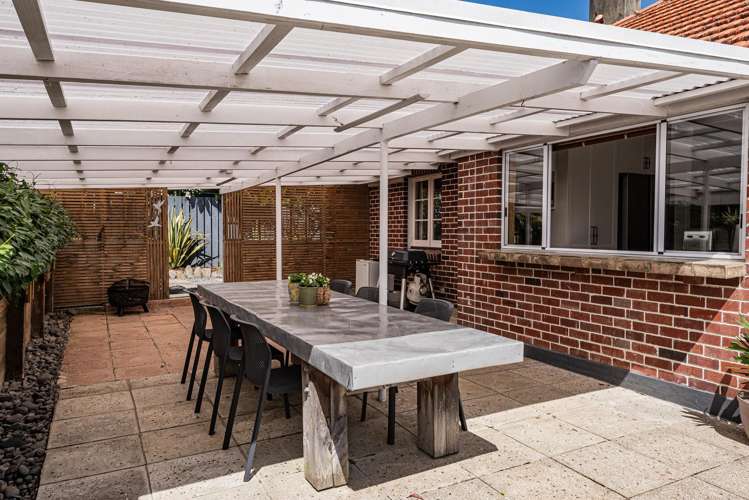 13 Punga Grove Avenue Riverside_10