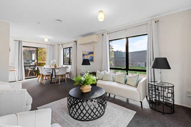2/238 Sunset Road Windsor Park_3