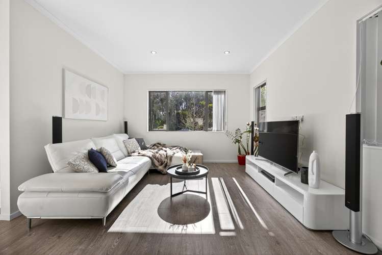 63 Silvana Drive Mission Heights_2