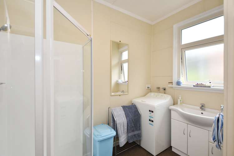 330 Kelvin Street Gladstone_11