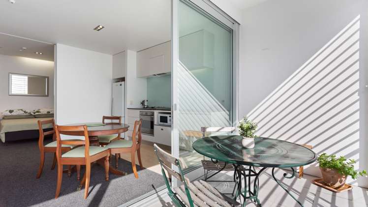 412/28 College Hill_4