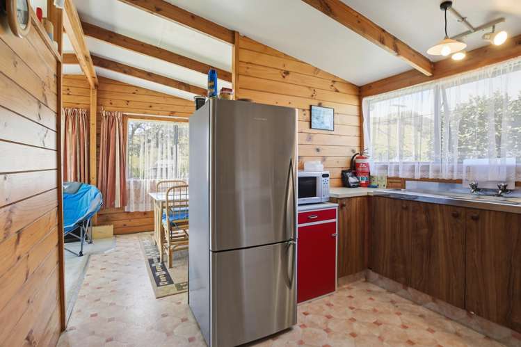 14 Rauparaha Street Marokopa_6