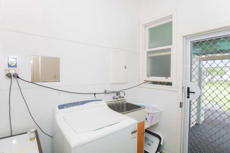 24 Craig Road Outer Kaiti_12