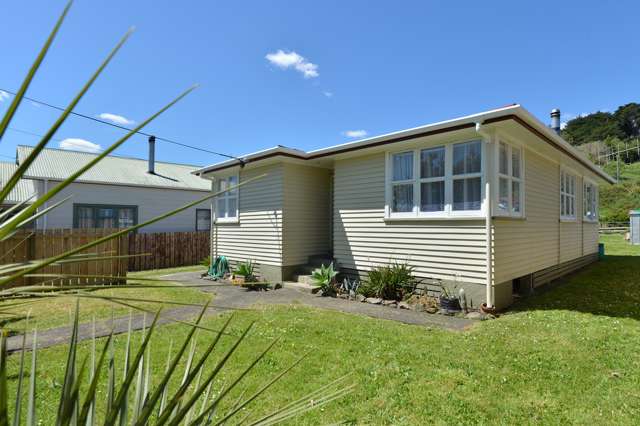 19 George Street Hikurangi_1