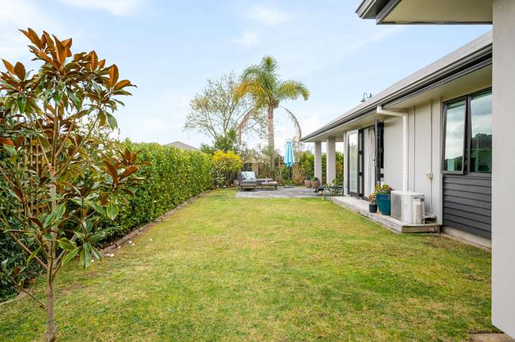 1 Whitford Place Rototuna North_13