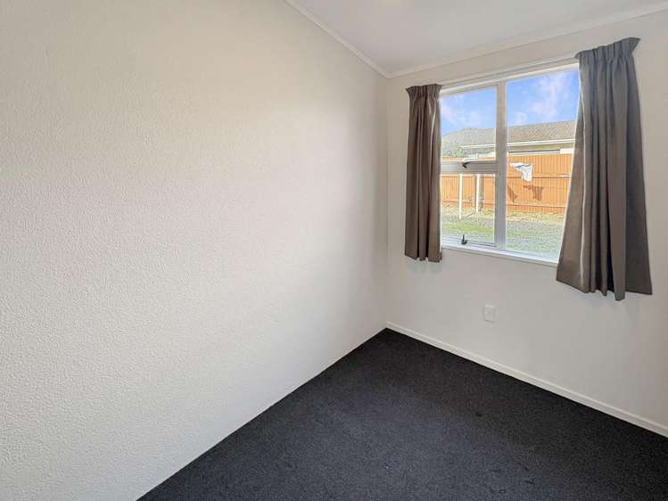 2/80 Russell Street 10930_5