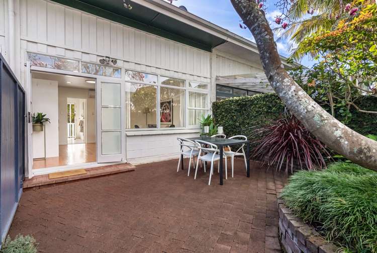 4/1 Saratoga Avenue Herne Bay_8