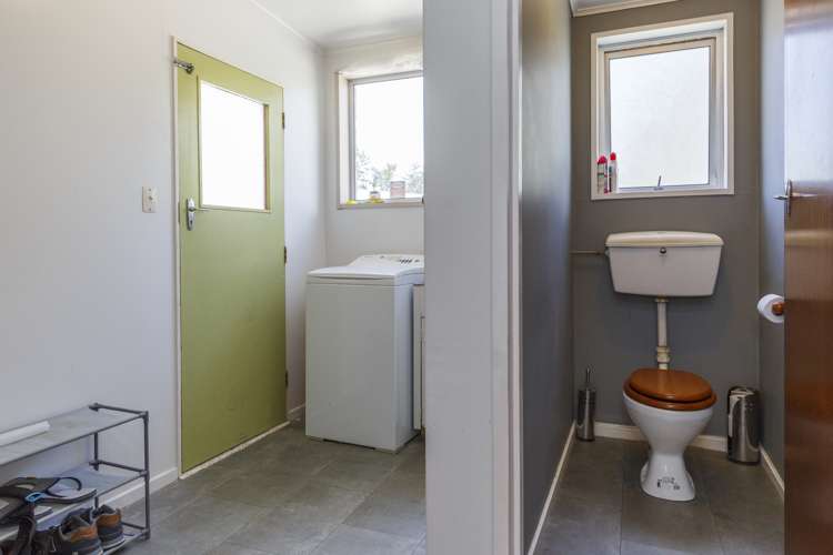 517 Newbury Line Bunnythorpe_10