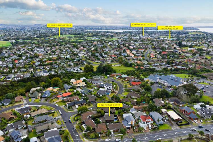 3 Pinewood Grove Botany Downs_28