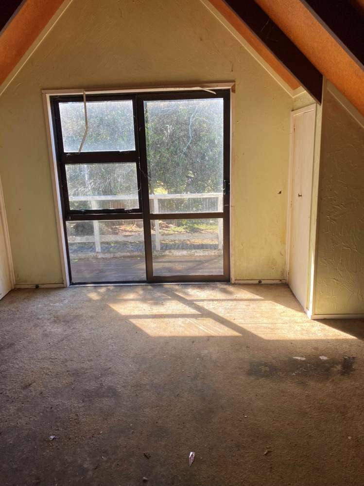 13 Cordyline Road Port Waikato_8