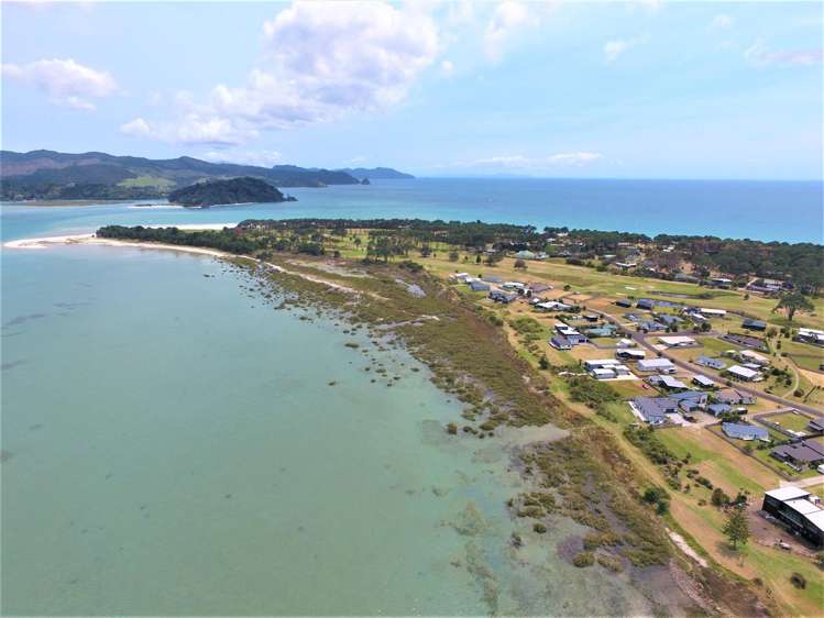 129 Kelly Jade Avenue Matarangi ThamesCoromandel Houses for Sale