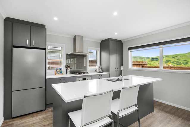 3 Takapo Grove Kelson_2