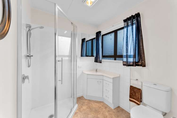 6 Earnslaw Crescent Bryndwr_14