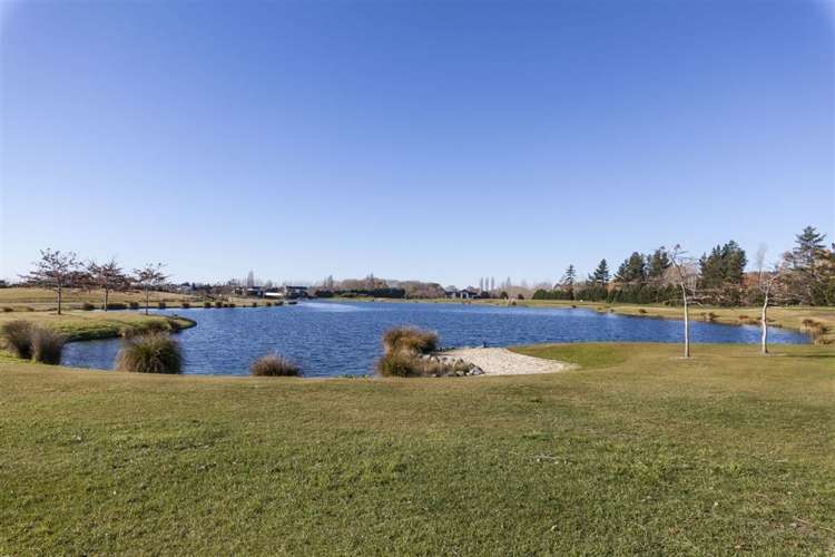 2/6 Harts Creek Lane Northwood_12