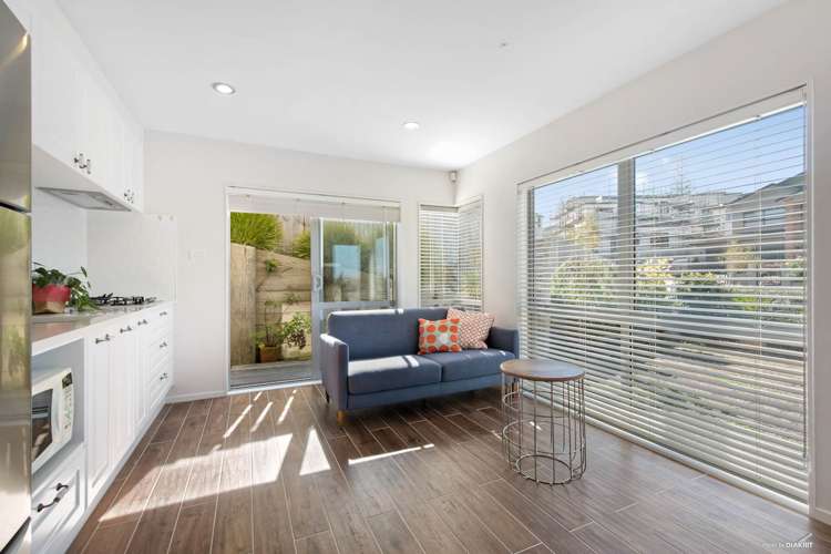 31 Golden Morning Drive Albany Heights_14