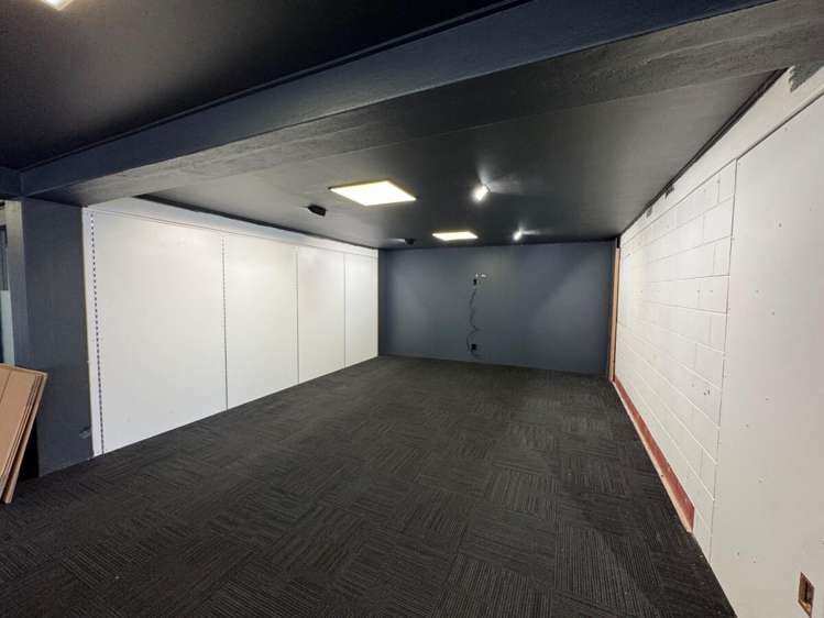 403-409 Ferguson Street City Centre_13