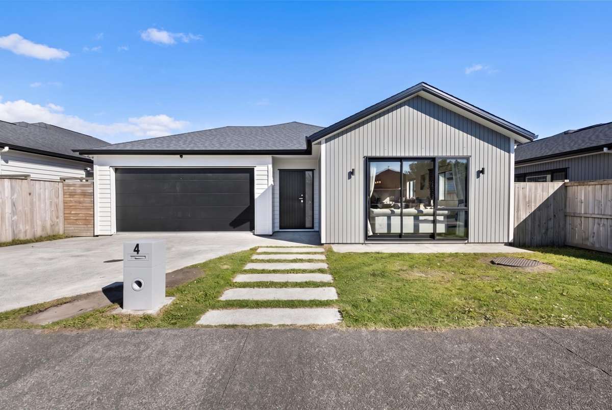 4 Silver Beech Street_0