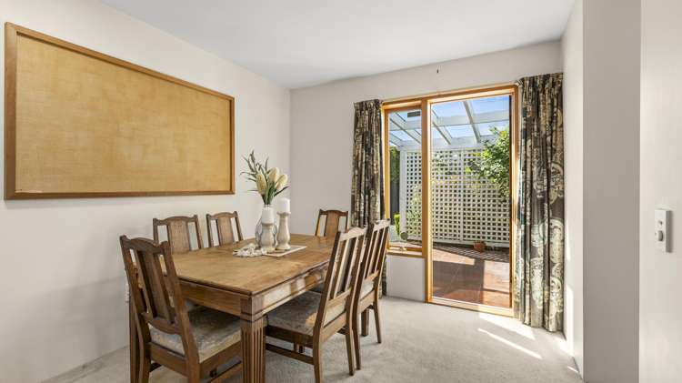 26 and 28 Napier Road Hilltop_15