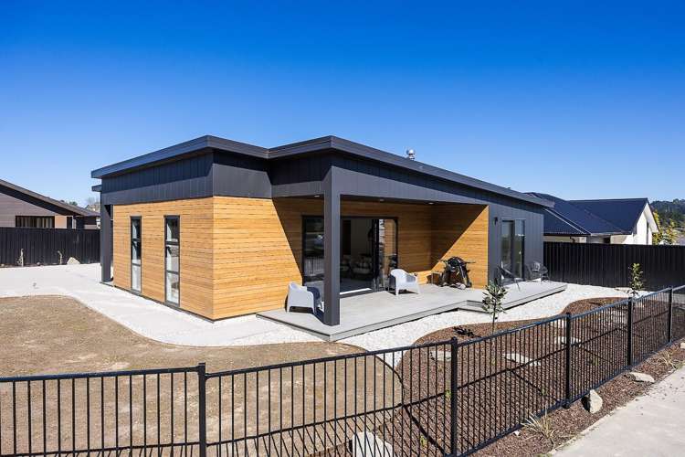14 Caroline Way Abbotsford_22