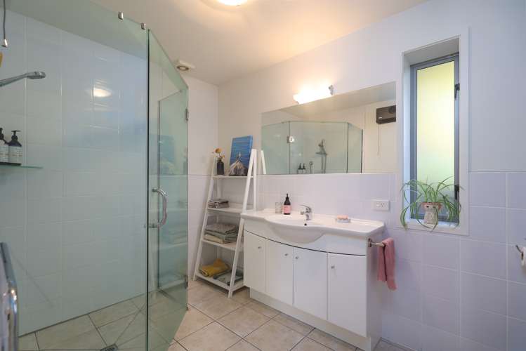 20b Calamaras Street Enner Glynn_11