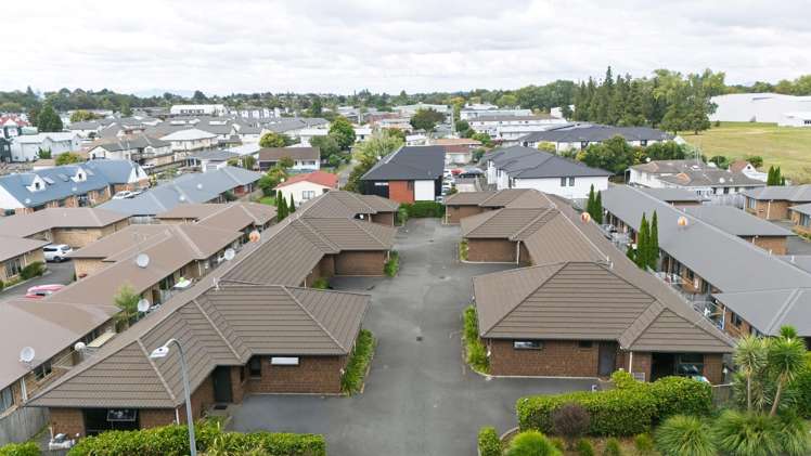 1/108 Old Farm Road Hamilton East_6