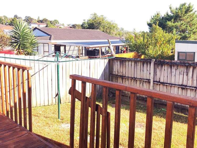 142 Solar Road Glen Eden_11