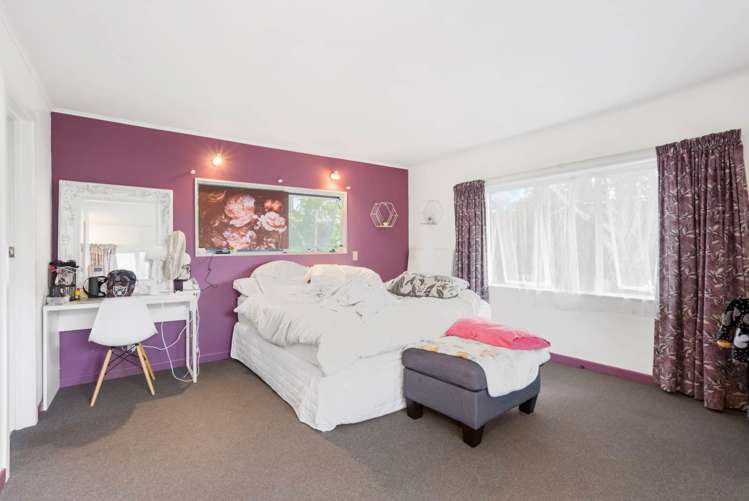 77 Te Atatu Road Te Atatu South_8