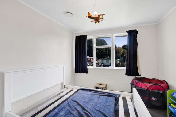 13 Brixham Place Merrilands_10