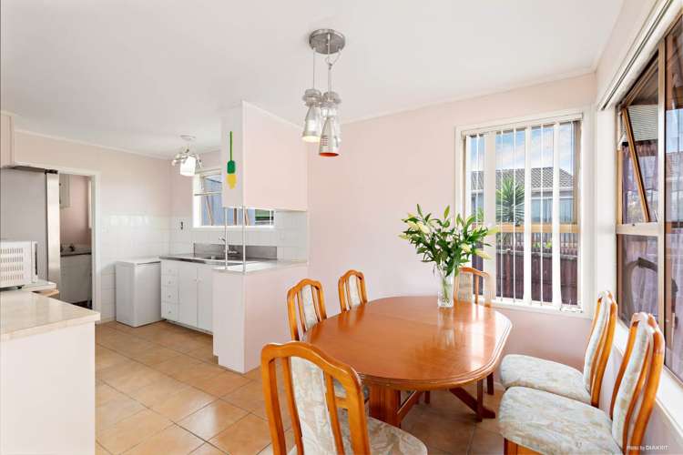 27 Kelman Road Kelston_10