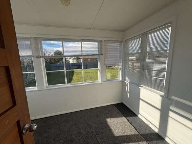 45 Goldsmith Crescent 10516_1