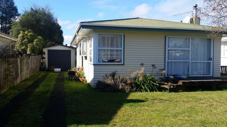 75 Spinley Street_0