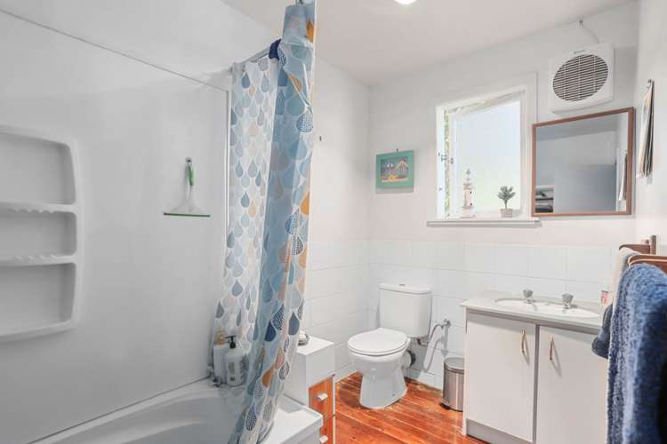 37 Holbrook Street Blockhouse Bay_10