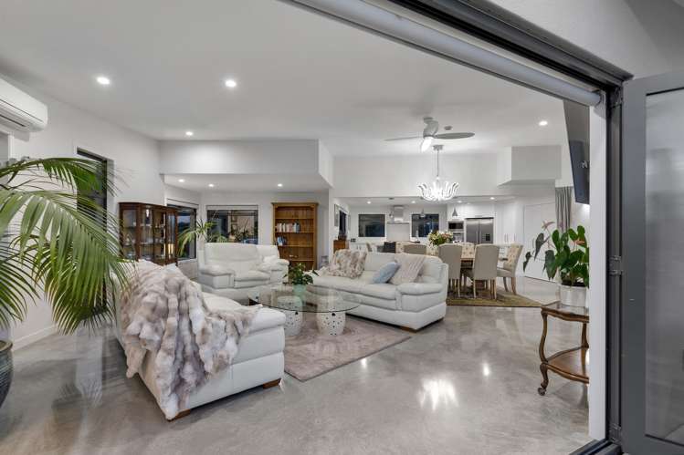 12 Dundonald Street Riverside_35