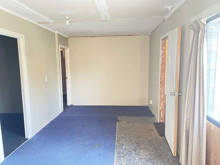 7 Garth Place Manurewa_12