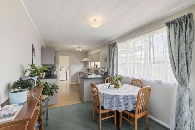 12 Towai Street Inglewood_2