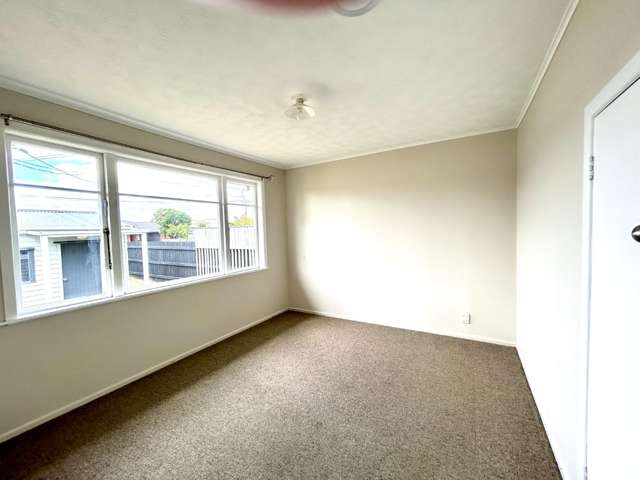 8 Mahanga Road 1063_3