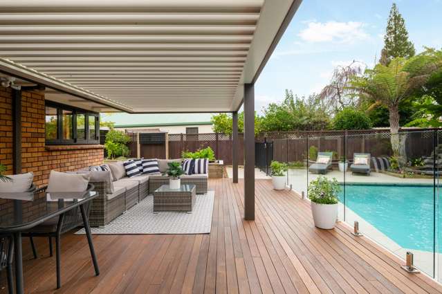 Family Living - Impeccable Location