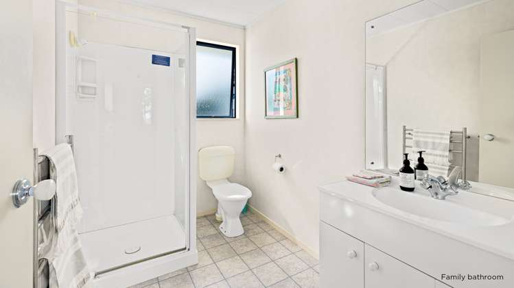 11 Kitty Frazer Lane Omaha_13