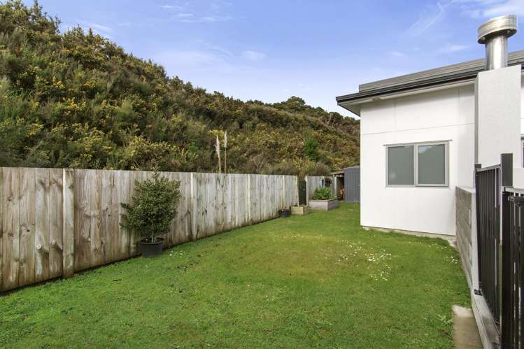 7 Barry Groucott Grove Wainuiomata_18