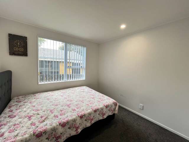 2/66 Palmers Road Clendon Park_4