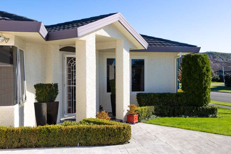 33 Kensington Drive Taradale_19