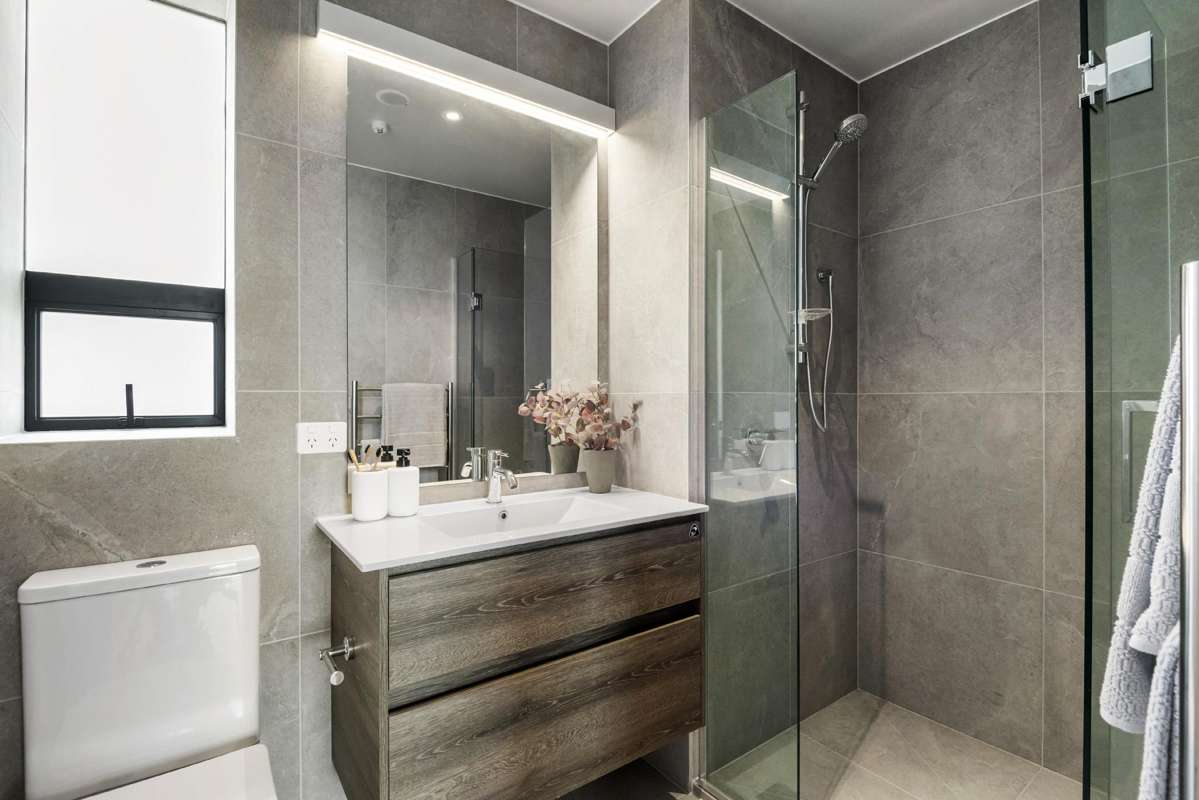 302/17 Pennant Street_3