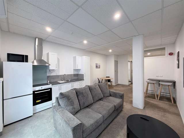 Centrally Located - 1 Bedroom Apartment