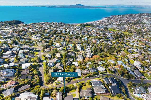 Prime Position | Expansive Sea Views