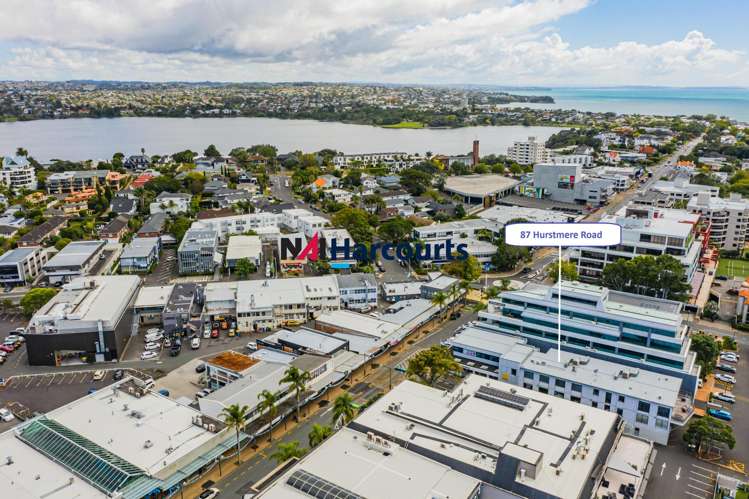 Front/87 Hurstmere Road Takapuna_20